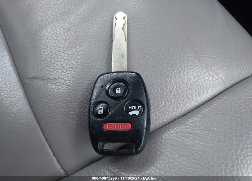 2013 HONDA PILOT EX-L VIN: 5FNYF4H52DB004177