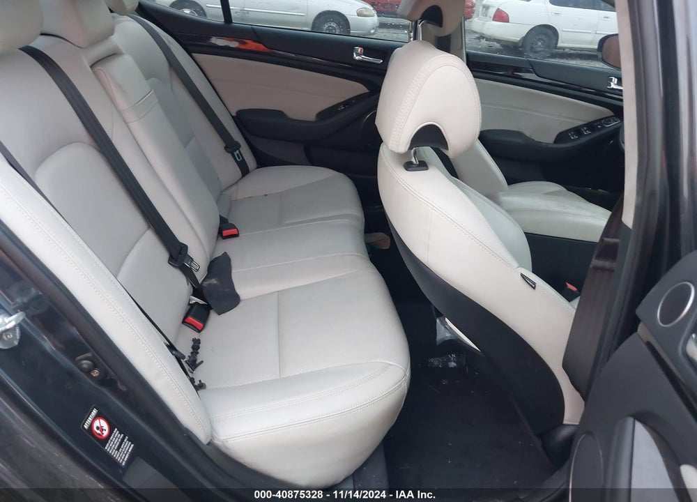 2014 KIA CADENZA LIMITED VIN: KNALN4D78E5141354