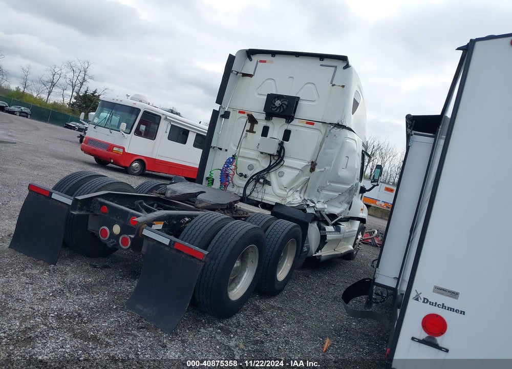 2016 FREIGHTLINER CASCADIA 125 VIN: 3AKJGLD55GSGZ8413