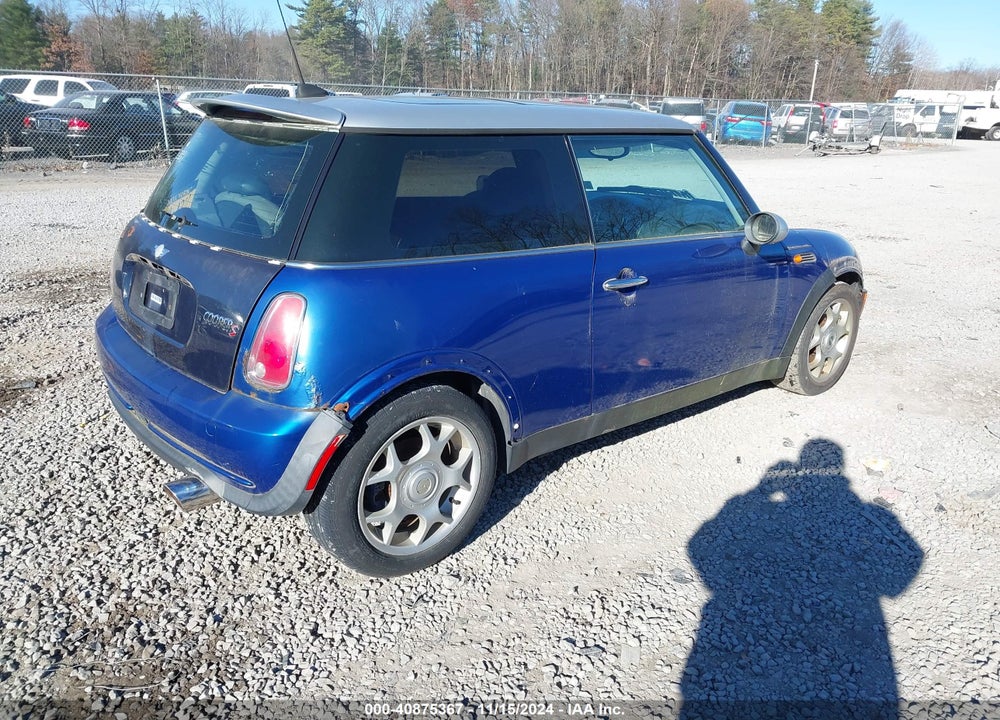 2006 MINI COOPER VIN: WMWRC33516TK66073