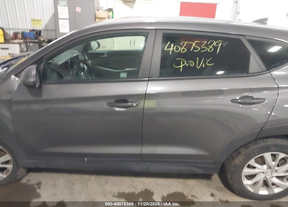 2020 HYUNDAI TUCSON SE VIN: KM8J2CA42LU111577