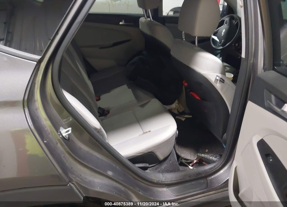 2020 HYUNDAI TUCSON SE VIN: KM8J2CA42LU111577