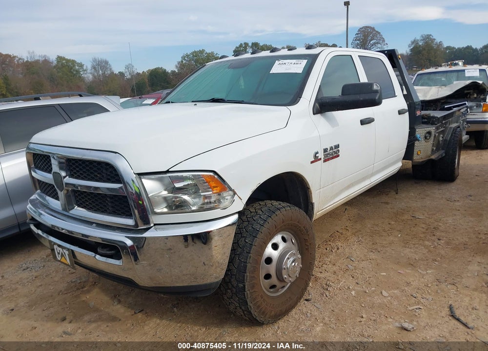 2018 RAM 3500 TRADESMAN  4X4 8' BOX VIN: 3C63RRGLXJG361215