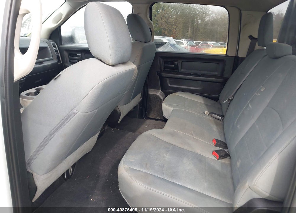 2018 RAM 3500 TRADESMAN  4X4 8' BOX VIN: 3C63RRGLXJG361215