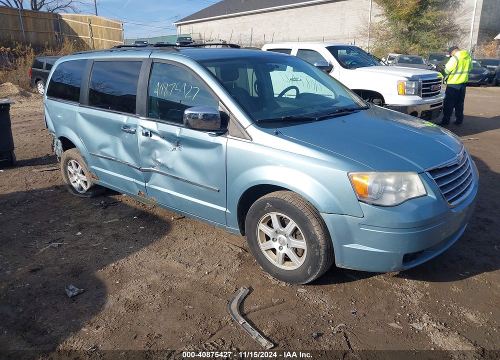 2010 CHRYSLER TOWN & COUNTRY TOURING PLUS VIN: 2A4RR8D14AR321135