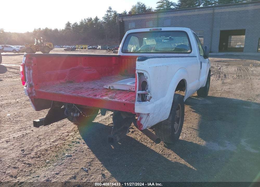 2006 FORD F-350 XL/XLT VIN: 1FTSF30576ED39998