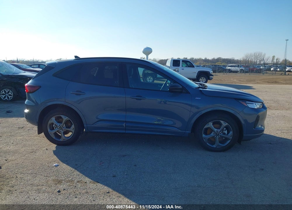 2023 FORD ESCAPE ST LINE VIN: 1FMCU0MZ2PUB46859