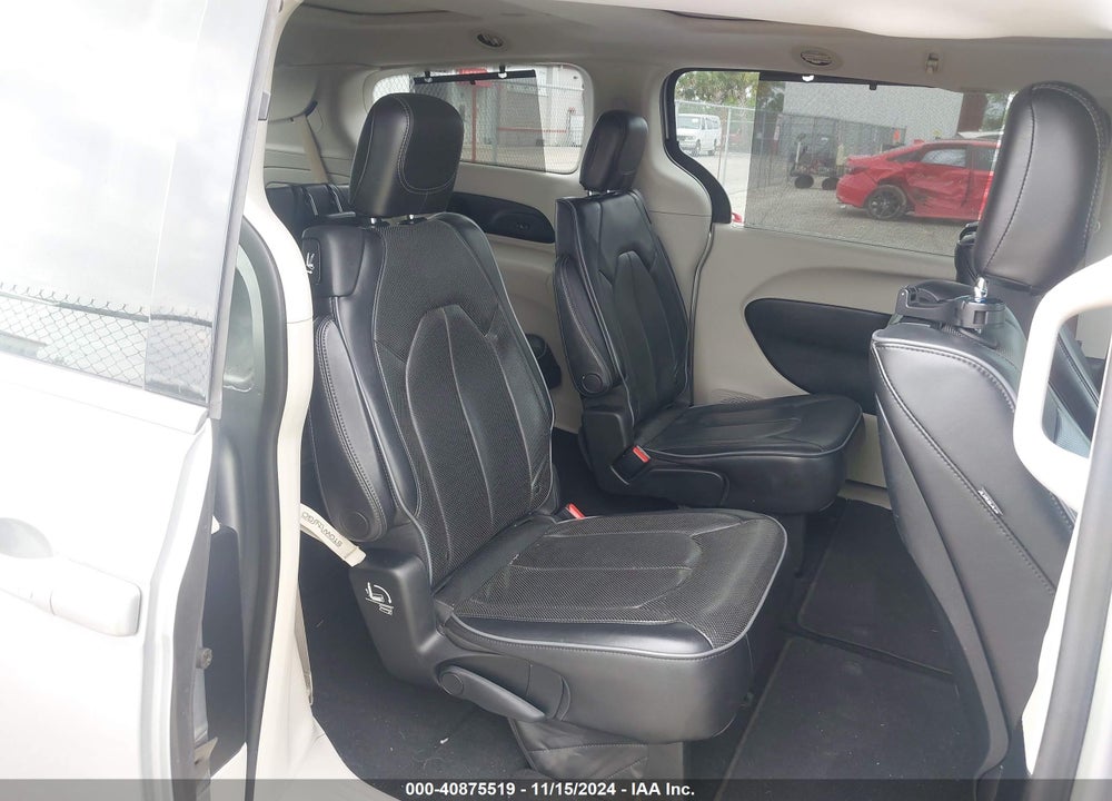 2018 CHRYSLER PACIFICA LIMITED VIN: 2C4RC1GG4JR175236