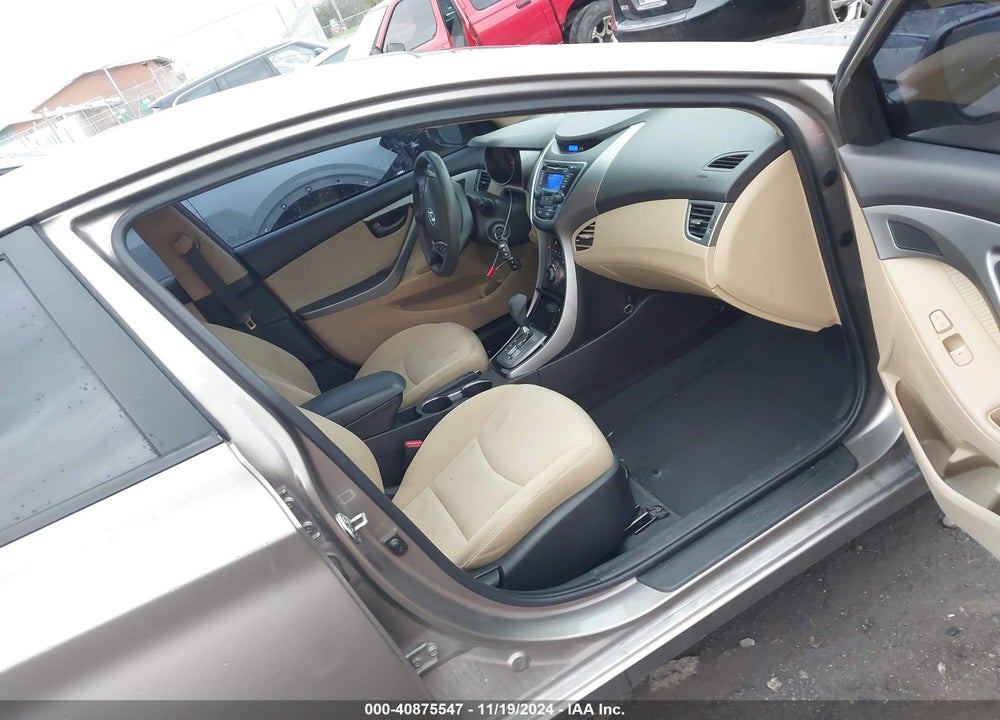 2013 HYUNDAI ELANTRA GLS VIN: 5NPDH4AE3DH242690