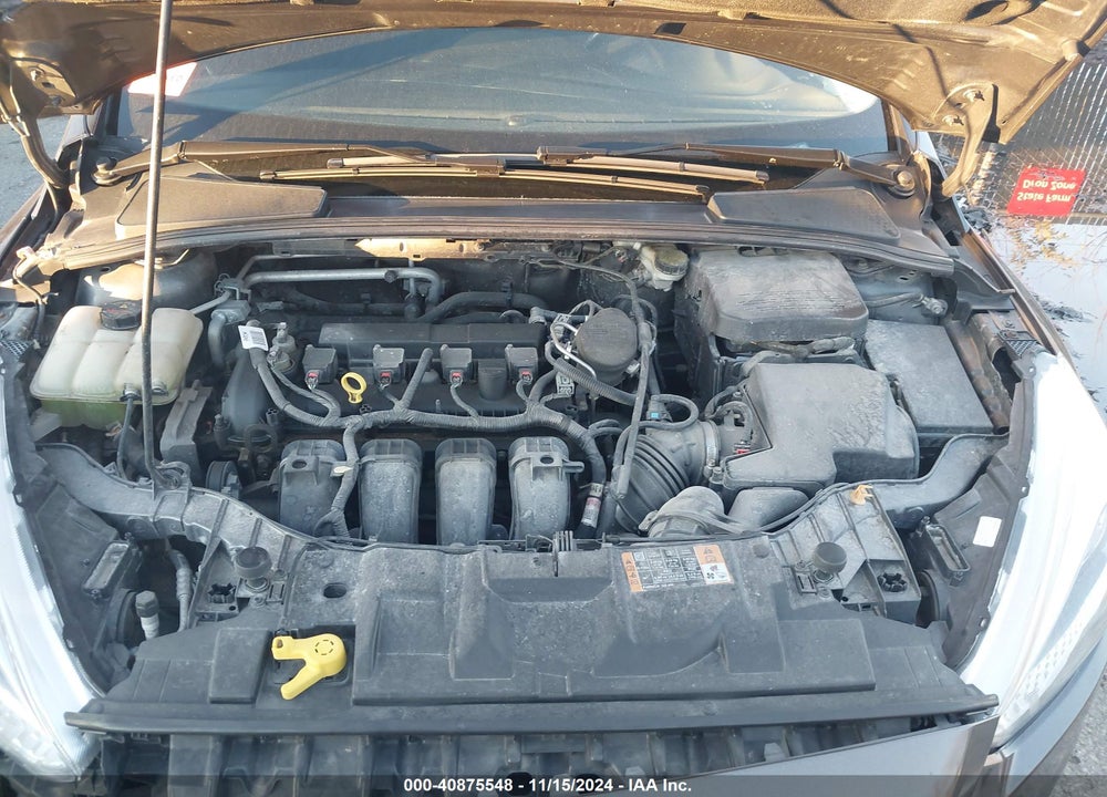 2015 FORD FOCUS SE VIN: 1FADP3F21FL210577