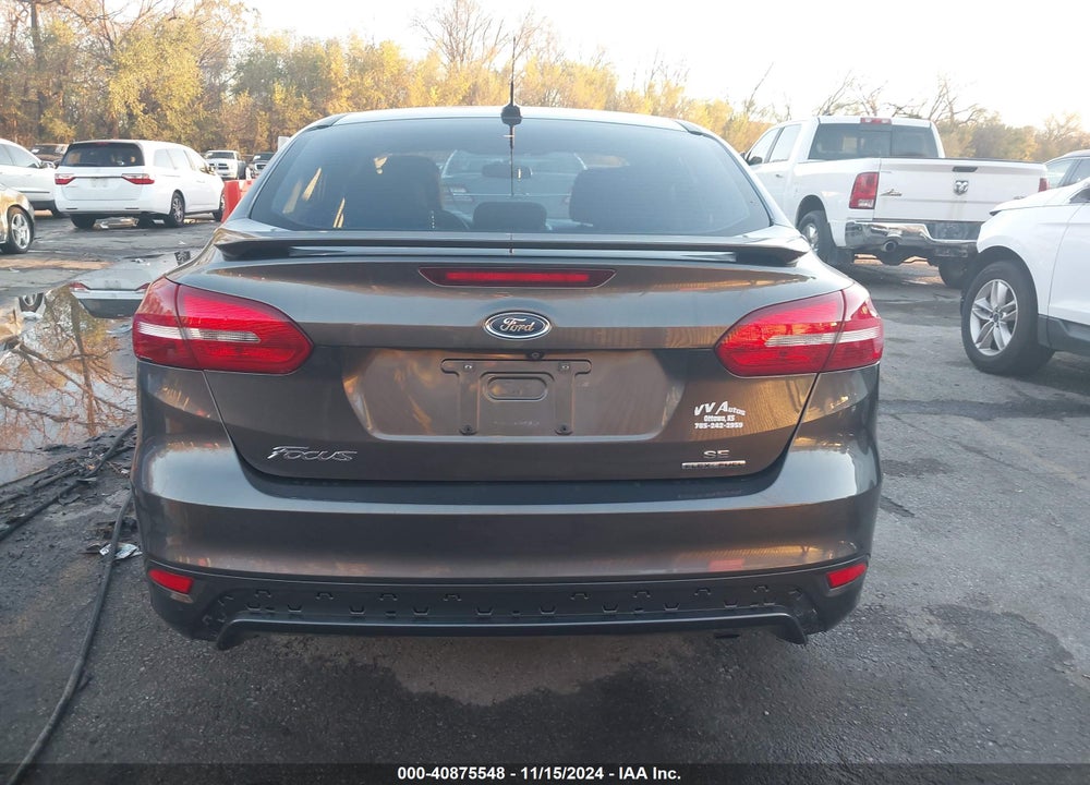 2015 FORD FOCUS SE VIN: 1FADP3F21FL210577