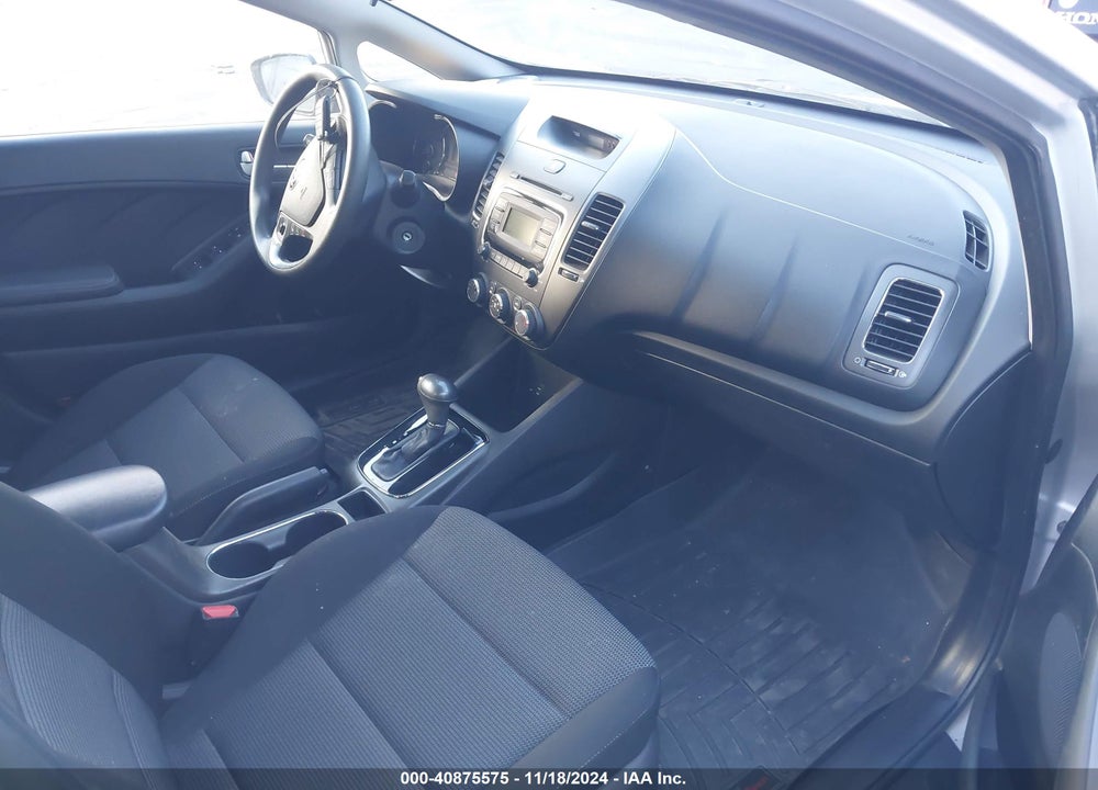2017 KIA FORTE LX VIN: 3KPFK4A76HE017377