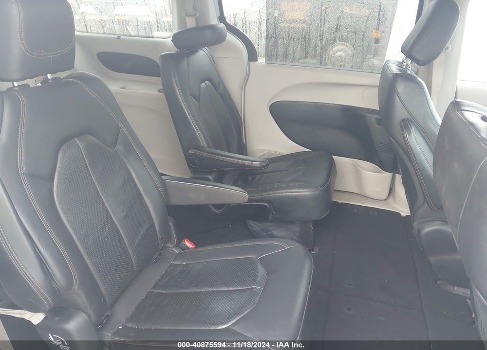 2019 CHRYSLER PACIFICA TOURING L VIN: 2C4RC1BG9KR625746