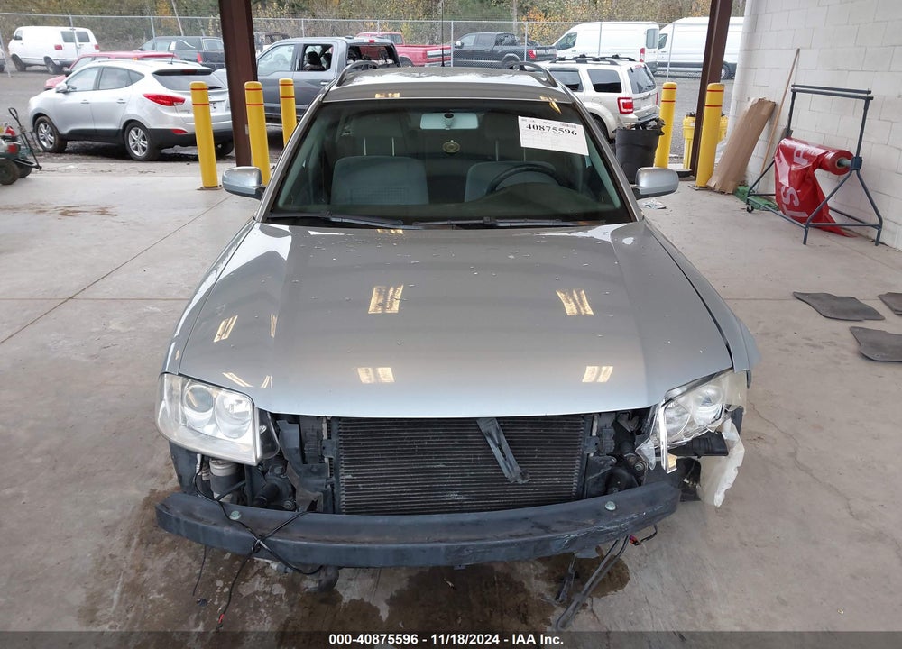 2003 VOLKSWAGEN PASSAT GL VIN: WVWND63B23E210911