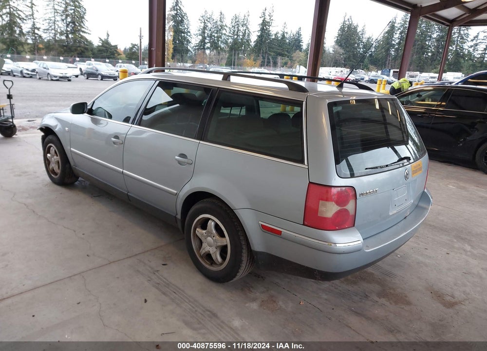 2003 VOLKSWAGEN PASSAT GL VIN: WVWND63B23E210911