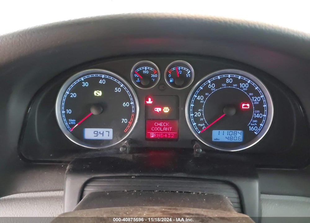 2003 VOLKSWAGEN PASSAT GL VIN: WVWND63B23E210911