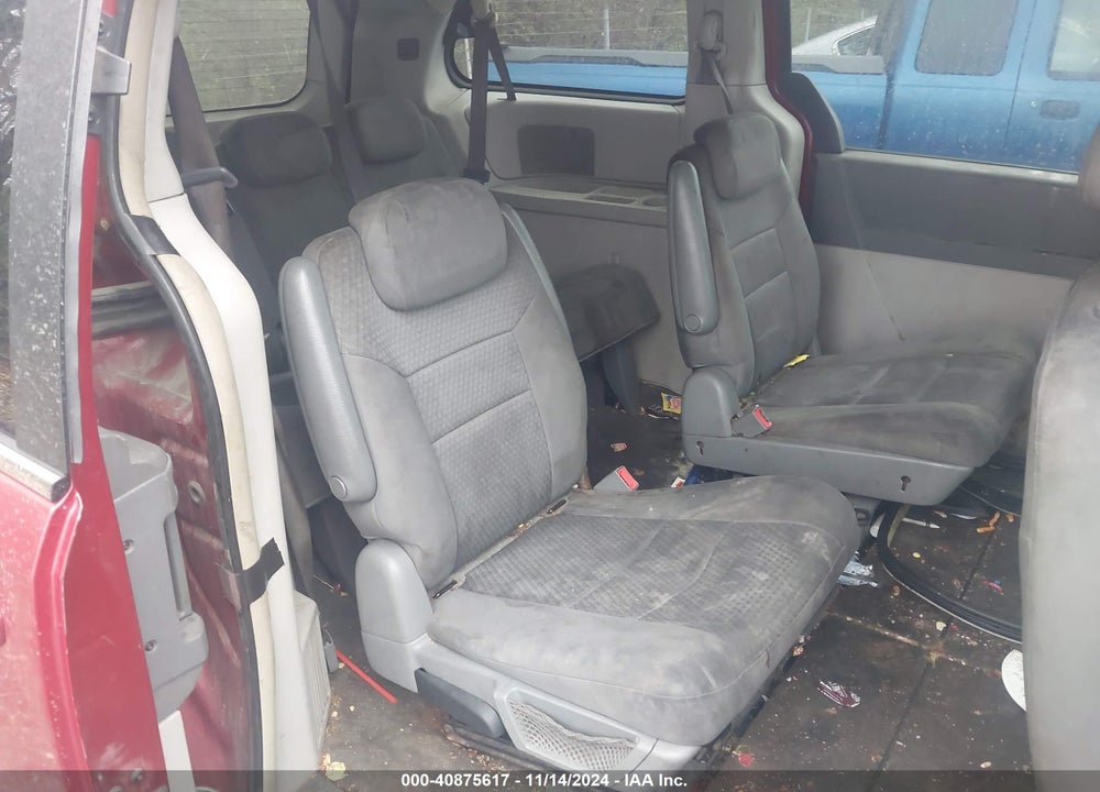 2010 CHRYSLER TOWN & COUNTRY TOURING VIN: 2A4RR5D16AR137880