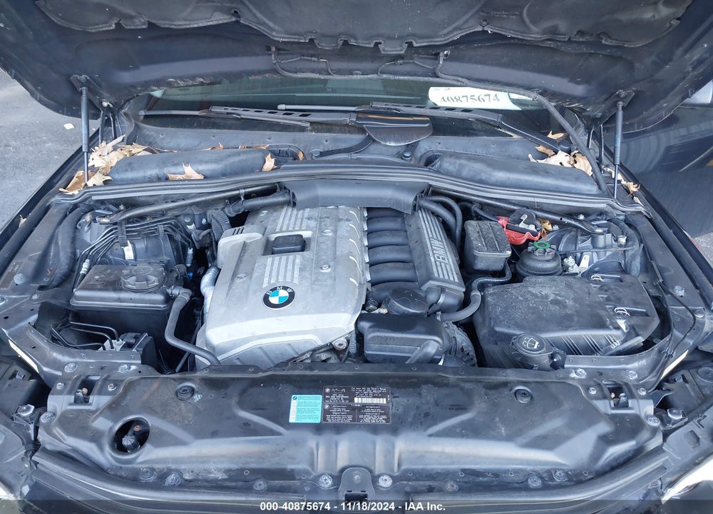 2007 BMW 530XI VIN: WBANF73547CC35157