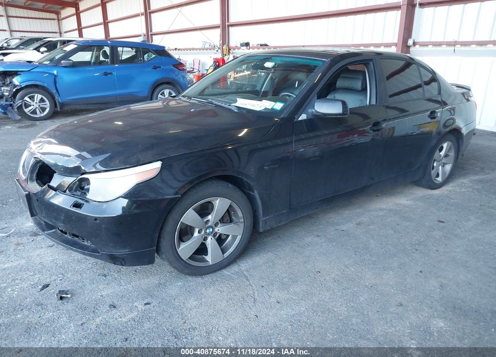 2007 BMW 530XI VIN: WBANF73547CC35157