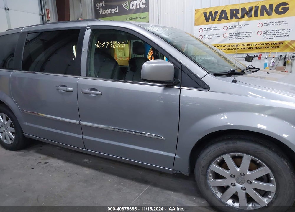 2015 CHRYSLER TOWN & COUNTRY TOURING VIN: 2C4RC1BGXFR715283