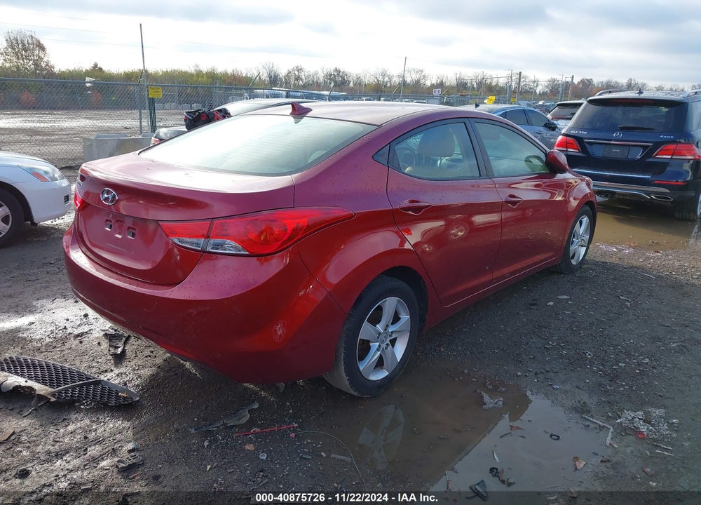 2013 HYUNDAI ELANTRA GLS VIN: 5NPDH4AE6DH176765