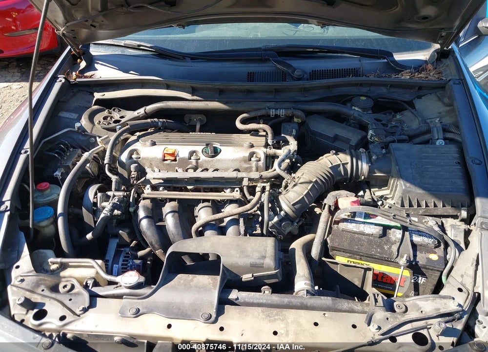 2010 HONDA ACCORD VIN: 1HGCS1B30AA006138