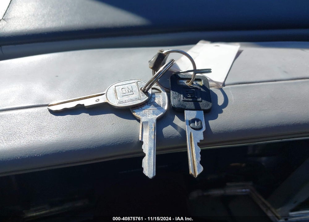 1990 BUICK REATTA VIN: 1G4EC13C5LB901183