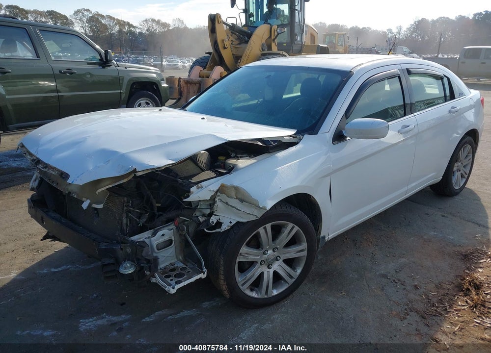 2012 CHRYSLER 200 TOURING VIN: 1C3CCBBB3CN130820