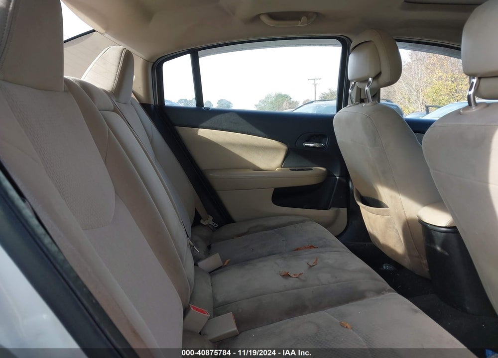 2012 CHRYSLER 200 TOURING VIN: 1C3CCBBB3CN130820