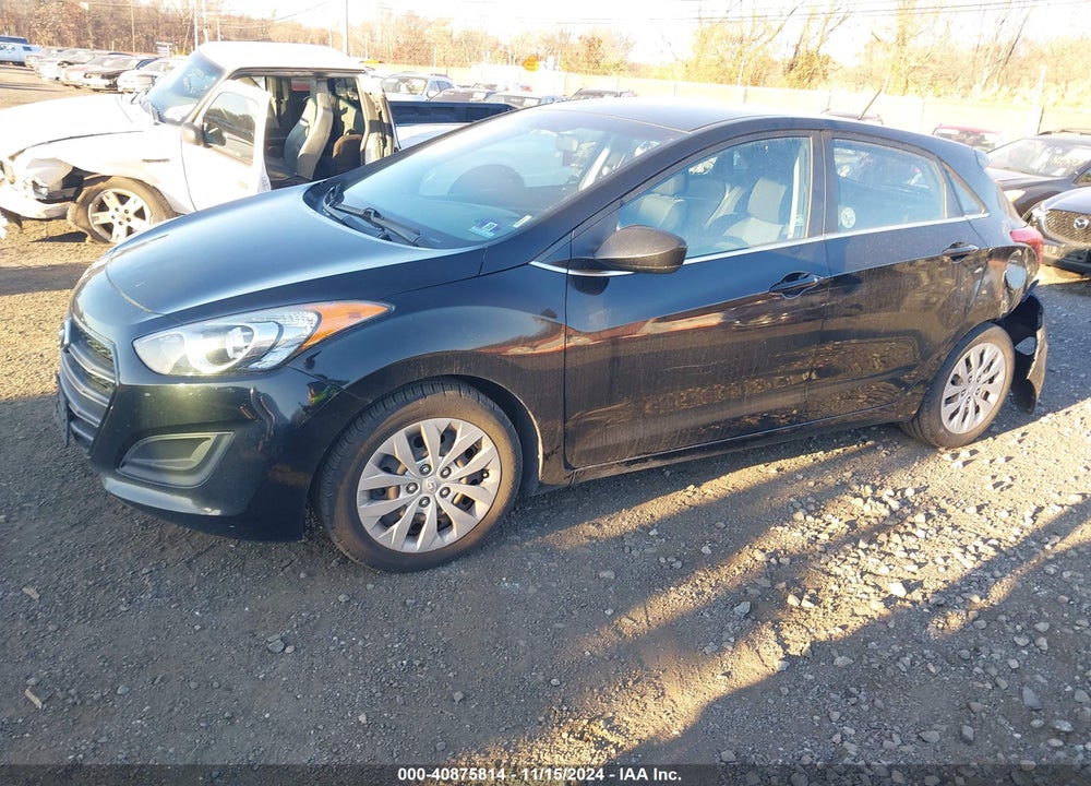 2017 HYUNDAI ELANTRA GT VIN: KMHD35LH8HU357076