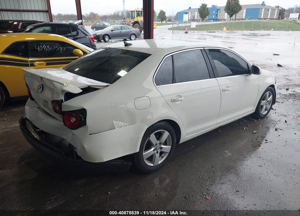 2008 VOLKSWAGEN JETTA SE/SEL VIN: 3VWRZ71K58M061999