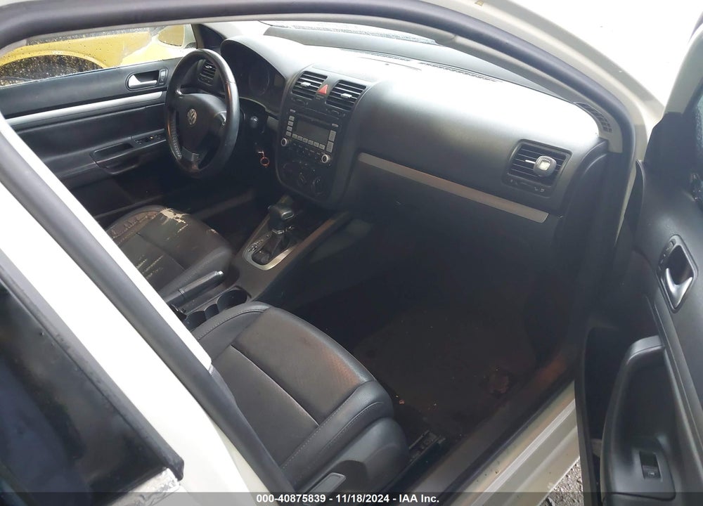 2008 VOLKSWAGEN JETTA SE/SEL VIN: 3VWRZ71K58M061999
