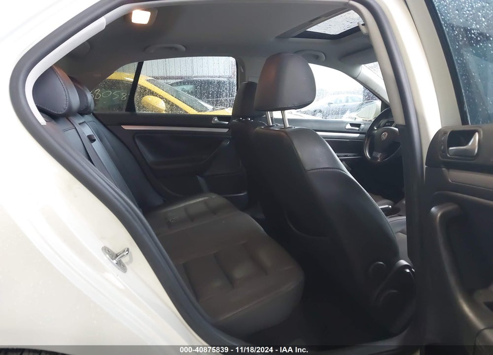 2008 VOLKSWAGEN JETTA SE/SEL VIN: 3VWRZ71K58M061999