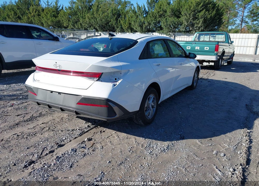 2024 HYUNDAI ELANTRA SE VIN: KMHLL4DG5RU832633