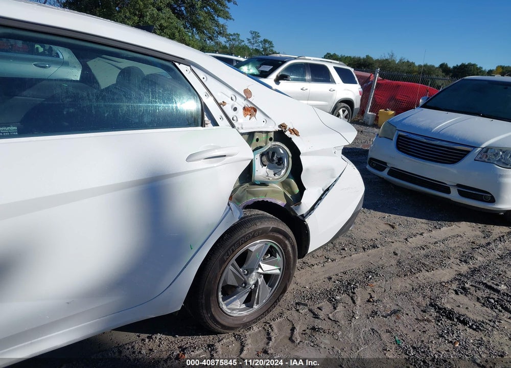 2024 HYUNDAI ELANTRA SE VIN: KMHLL4DG5RU832633