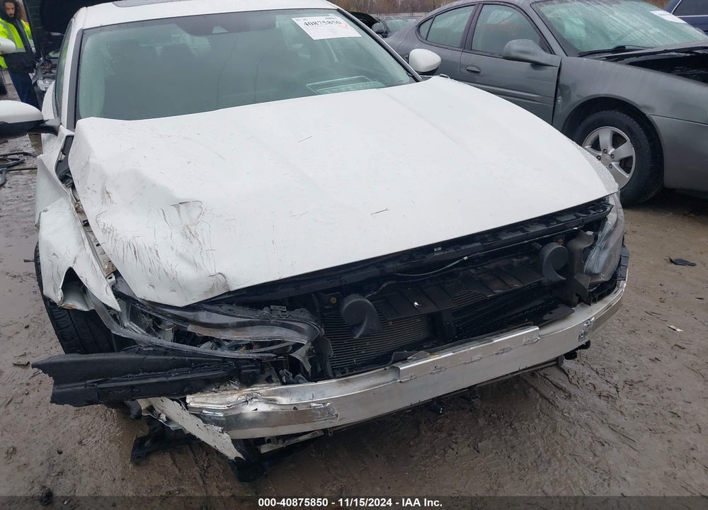 2018 HONDA ACCORD EX-L VIN: 1HGCV1F60JA105859