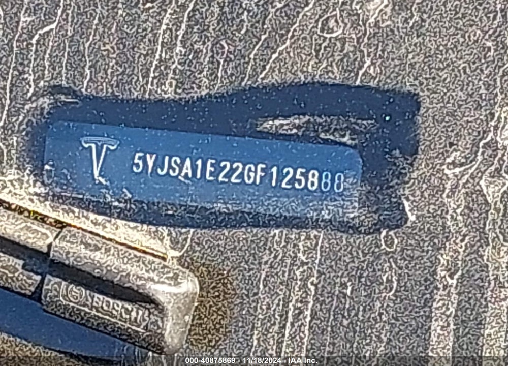 2016 TESLA MODEL S 60D/70D/75D/85D/90D VIN: 5YJSA1E22GF125888