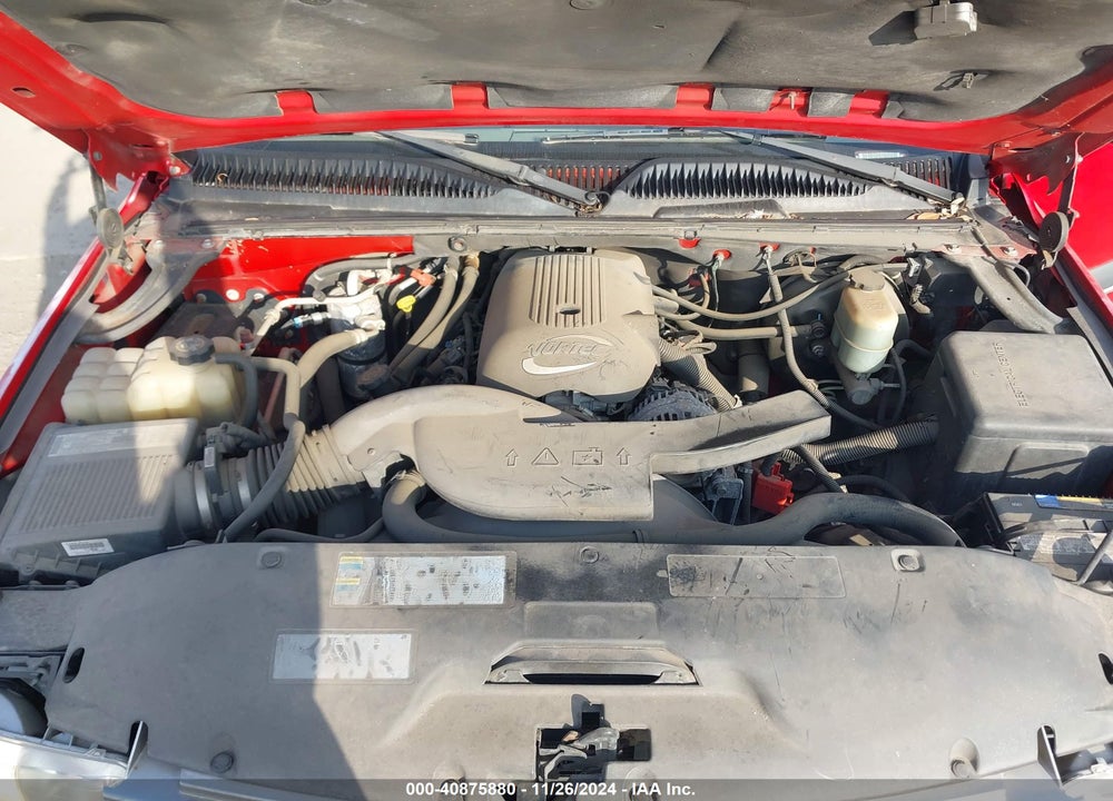 2002 CHEVROLET SUBURBAN 1500 LT VIN: 3GNFK16Z32G168110