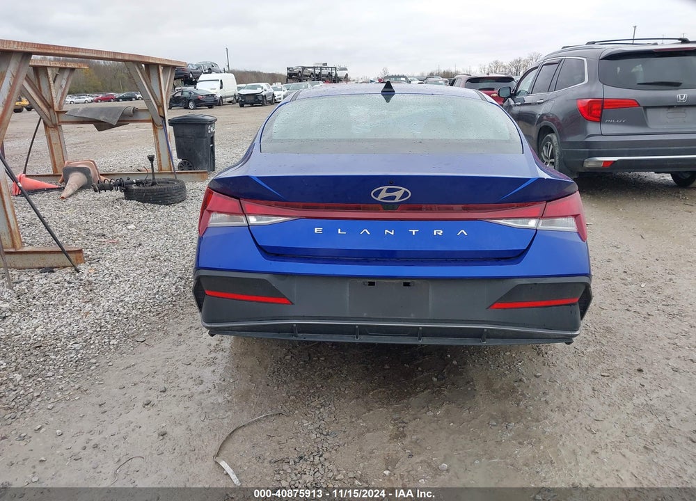 2024 HYUNDAI ELANTRA SEL VIN: KMHLM4DG1RU719436