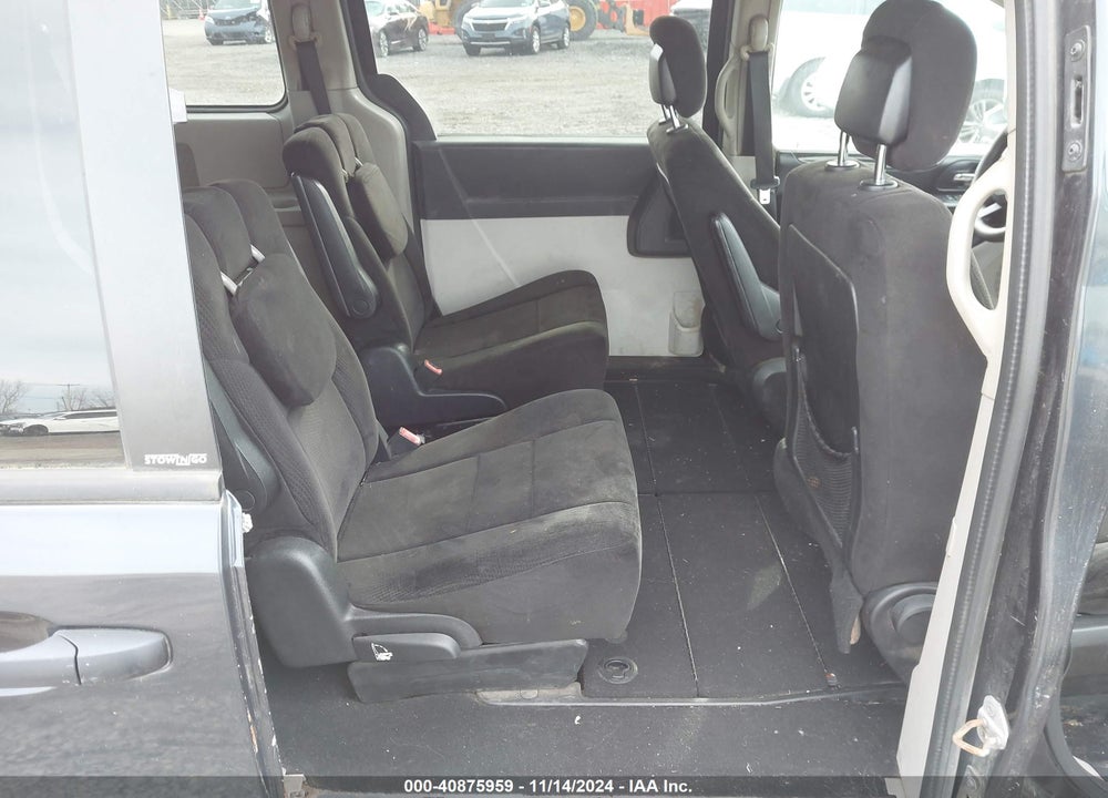 2013 DODGE GRAND CARAVAN SXT VIN: 2C4RDGCG8DR591669