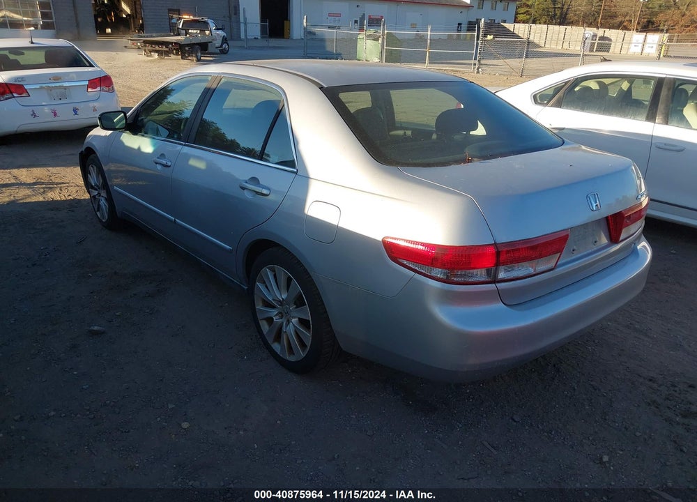 2003 HONDA ACCORD 2.4 LX VIN: 1HGCM563X3A016285