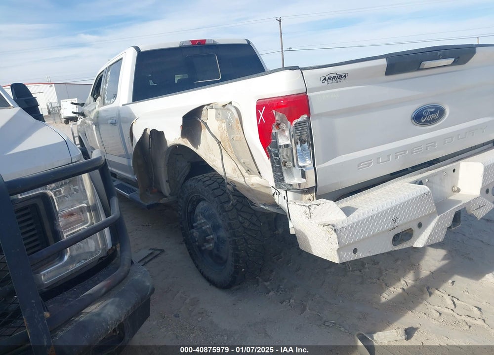 2019 FORD F-350 LARIAT VIN: 1FT8W3DT1KED10249
