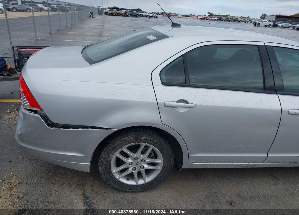 2011 FORD FUSION S VIN: 3FAHP0GA3BR210713
