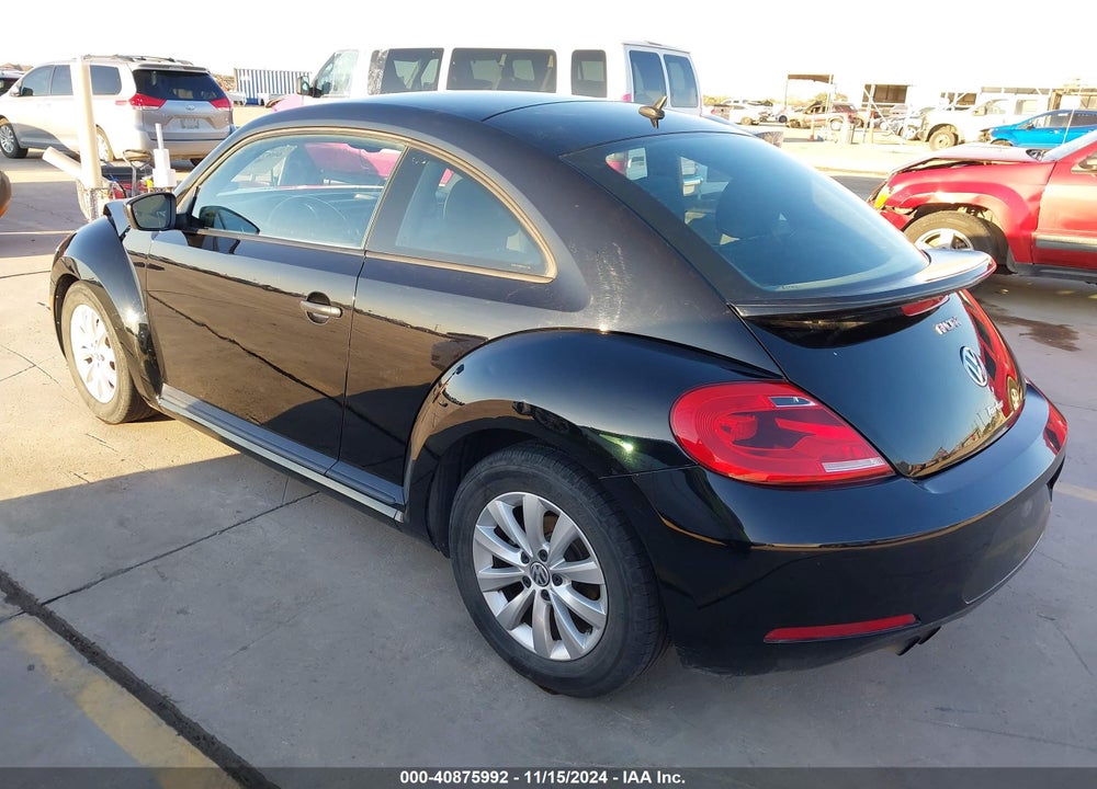 2016 VOLKSWAGEN BEETLE 1.8T S VIN: 3VWF17AT5GM635146