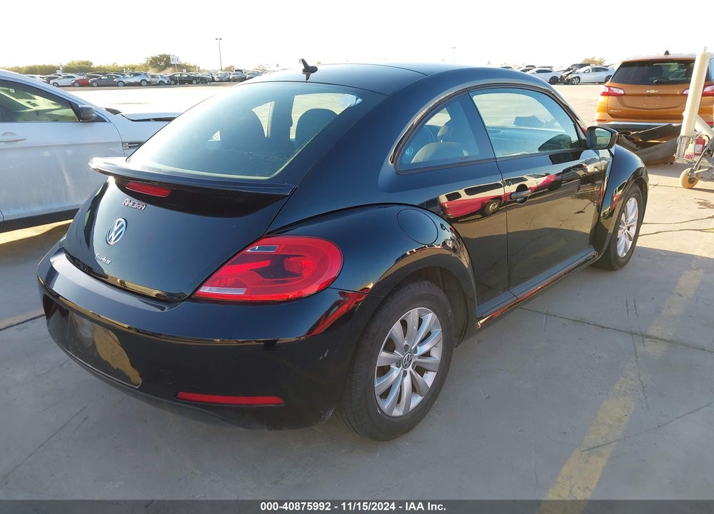2016 VOLKSWAGEN BEETLE 1.8T S VIN: 3VWF17AT5GM635146