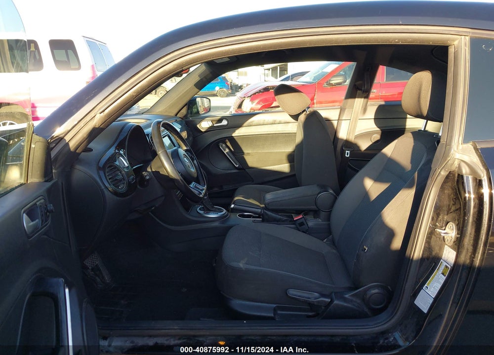 2016 VOLKSWAGEN BEETLE 1.8T S VIN: 3VWF17AT5GM635146