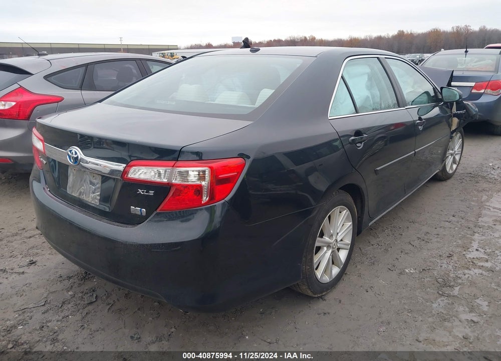 2014 TOYOTA CAMRY HYBRID XLE VIN: 4T1BD1FK8EU123245