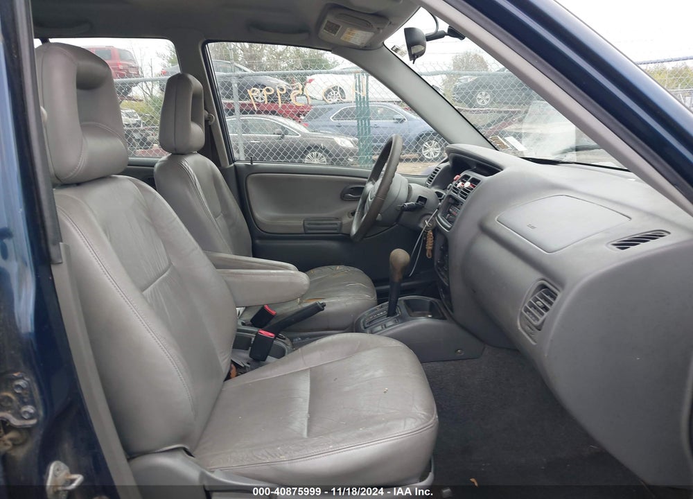 2002 CHEVROLET TRACKER HARD TOP LT VIN: 2CNBE634826906026