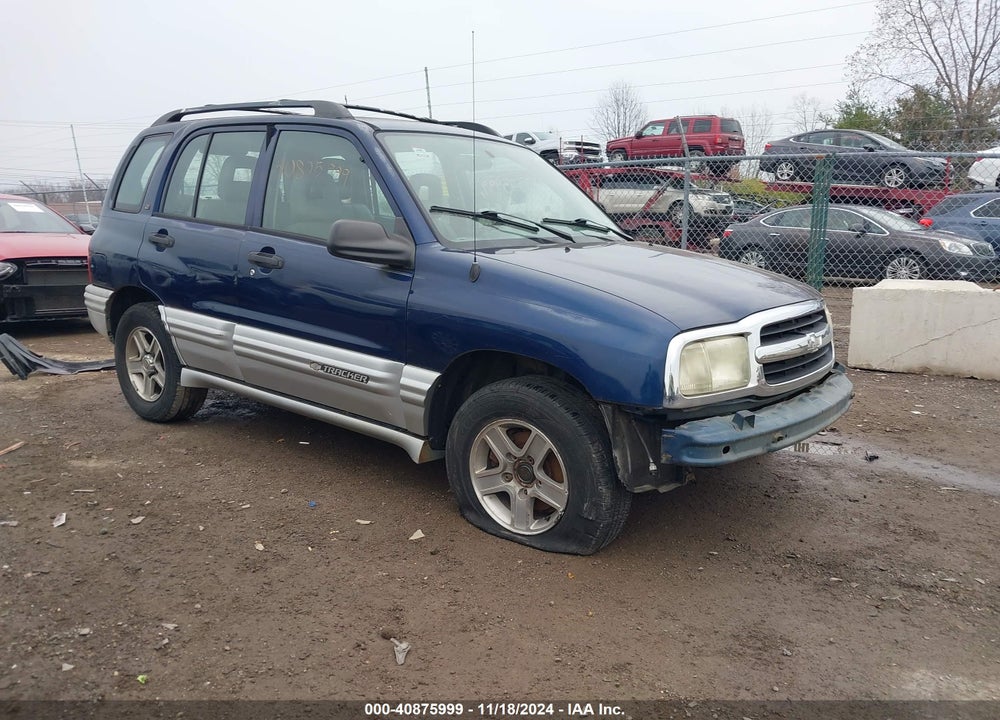 2002 CHEVROLET TRACKER HARD TOP LT VIN: 2CNBE634826906026