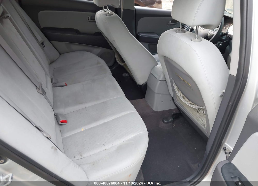 2008 HYUNDAI ELANTRA GLS/SE VIN: KMHDU46D98U489778